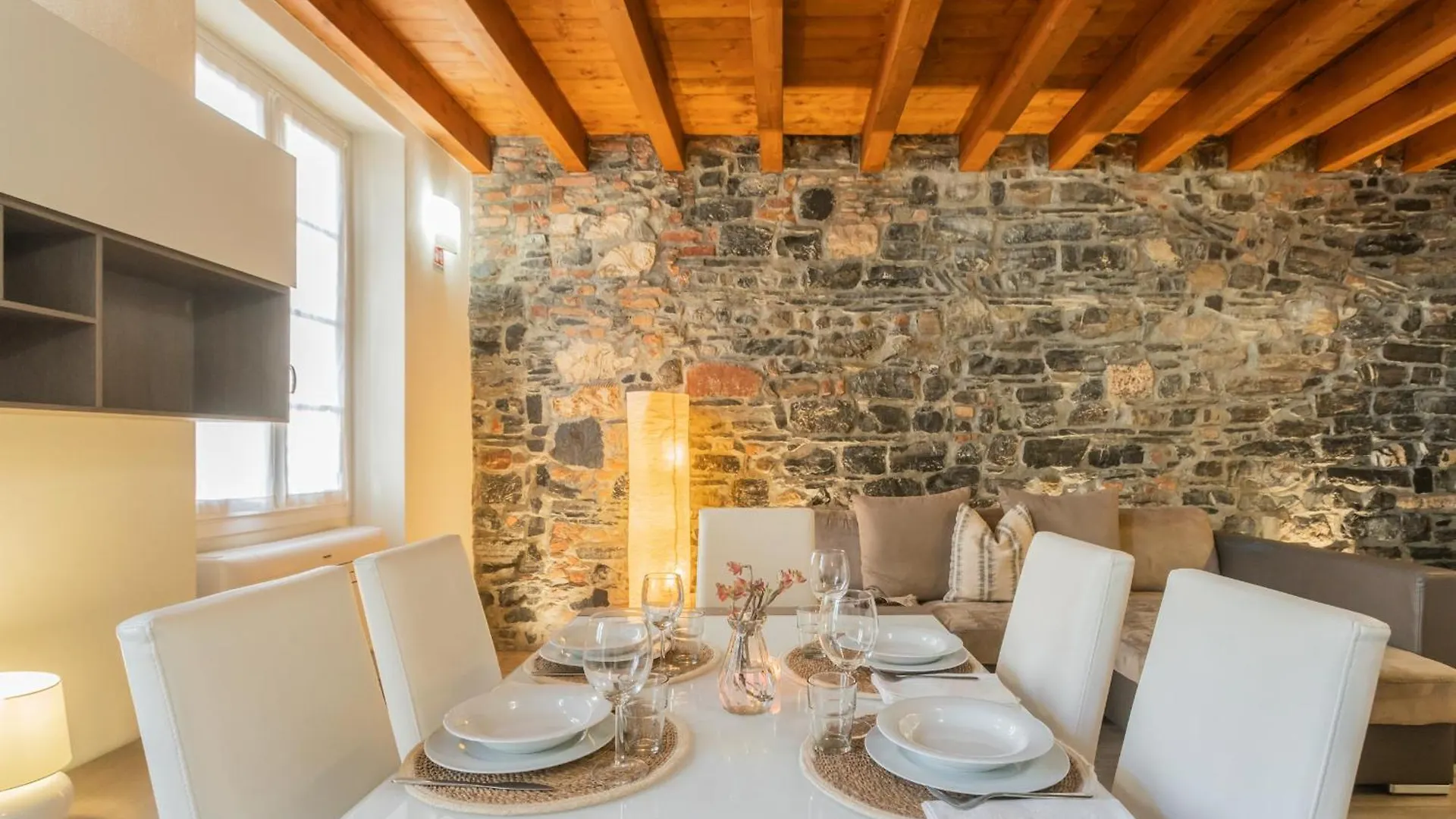 Domus In Como By Rent All Como