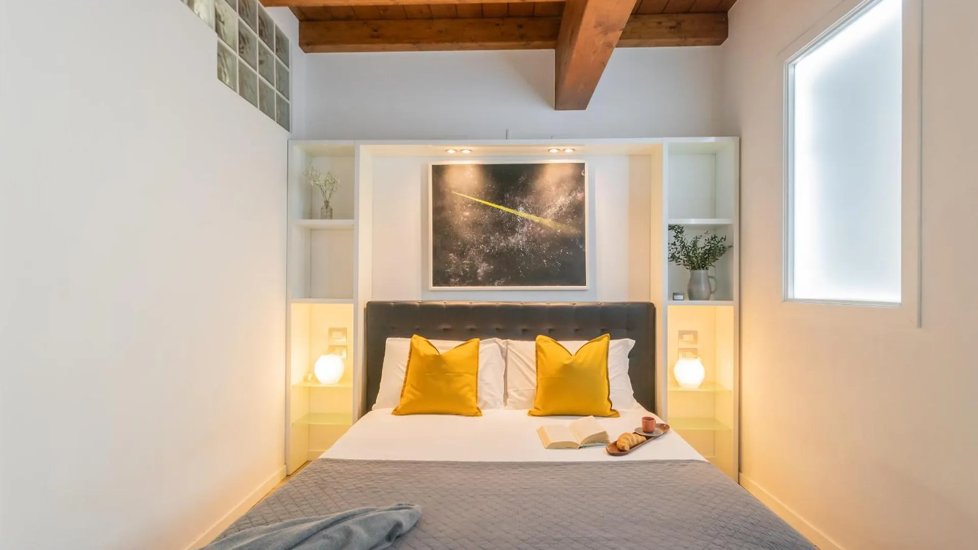 Domus In Como By Rent All Como