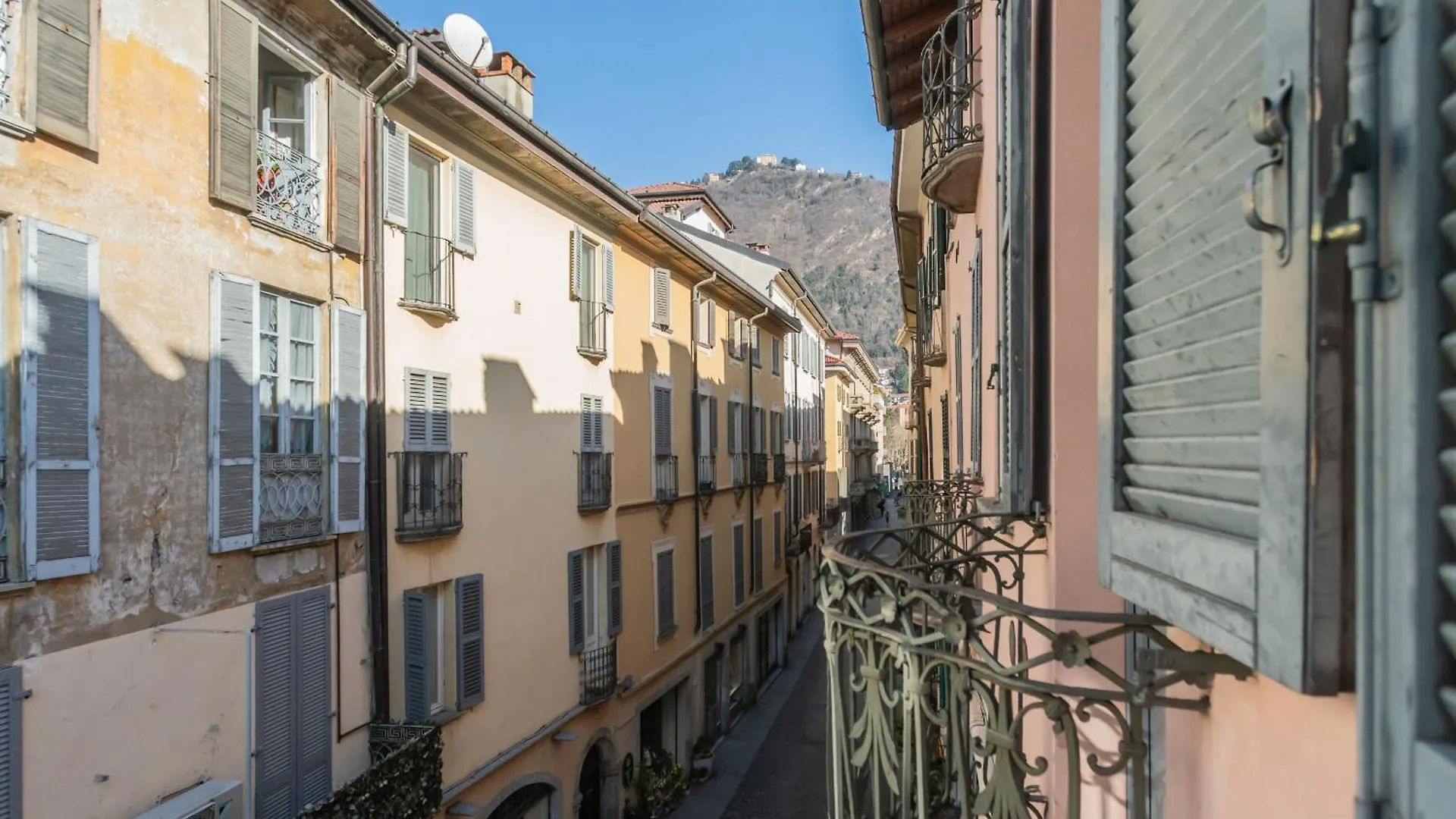 Domus In Como By Rent All Como