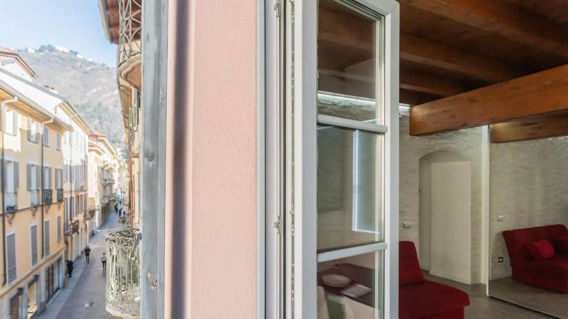 Domus In Como By Rent All كومو 0*,  إيطاليا